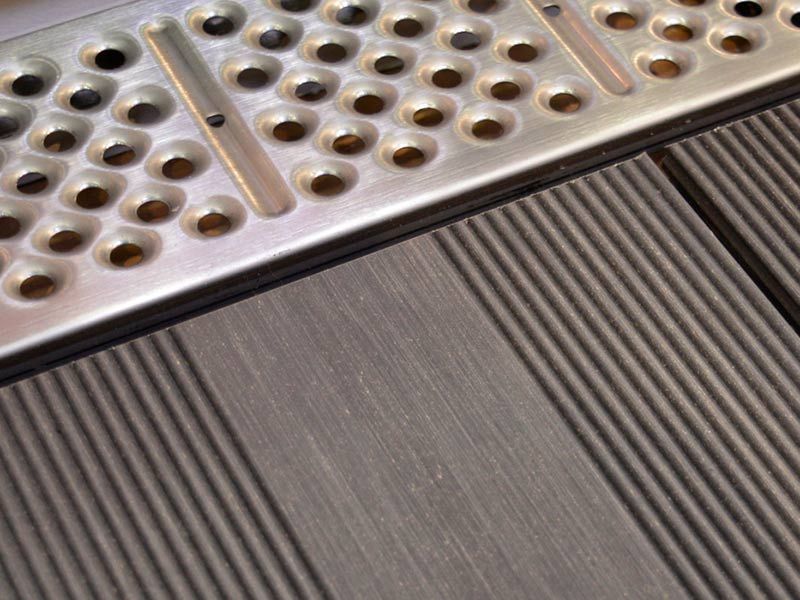 megawood Lüftungsgitter 105 x 21 mm