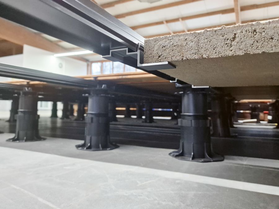 Windlastträger tief 