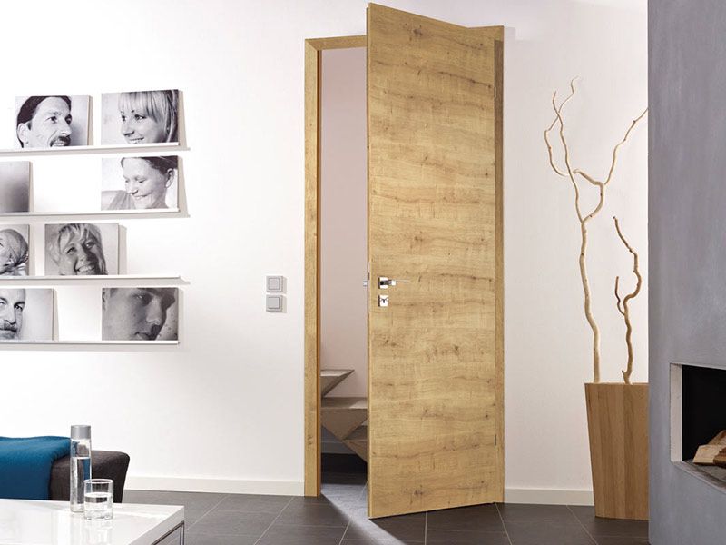 A CPL Ureiche quer Tür